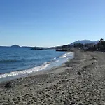 בית נופש Un Sogno Al Mare *
