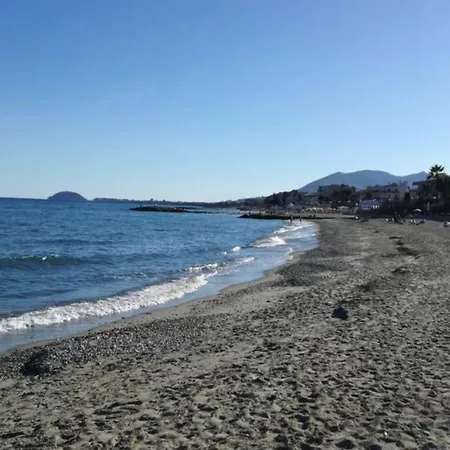 بيت للعطل Un Sogno Al Mare *